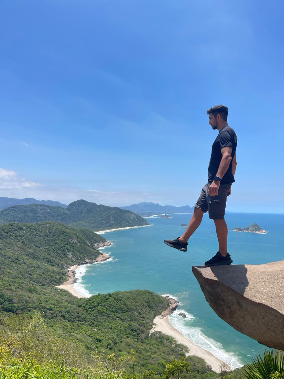Pedra do Telégrafo — penhasco icônico